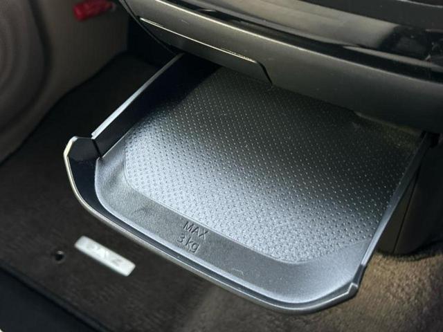 デイズ Ｘ　新品タイヤ／保証書／純正　メモリーナビ／エマージェンシーブレーキ／アラウンドビューモニター／パーキングアシスト　バックガイド／Ｂｌｕｅｔｏｏｔｈ接続／ＥＢＤ付ＡＢＳ／横滑り防止装置　全周囲カメラ（37枚目）