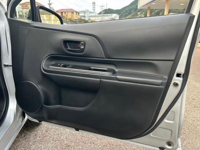 アクア L 保証書/純正 SDナビ/Bluetooth接続/ETC/EBD付ABS/横滑り防止装置/アイドリングストップ/ワンセグTV/エアバッグ 運転席/エアバッグ 助手席/衝突安全ボディ/パワーウインドウ(20枚目)