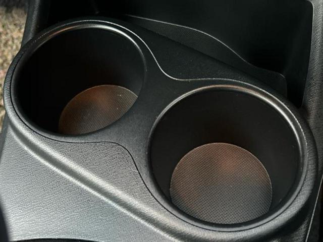 アクア L 保証書/純正 SDナビ/Bluetooth接続/ETC/EBD付ABS/横滑り防止装置/アイドリングストップ/ワンセグTV/エアバッグ 運転席/エアバッグ 助手席/衝突安全ボディ/パワーウインドウ(33枚目)