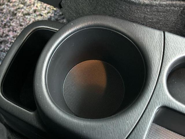 アクア L 保証書/純正 SDナビ/Bluetooth接続/ETC/EBD付ABS/横滑り防止装置/アイドリングストップ/ワンセグTV/エアバッグ 運転席/エアバッグ 助手席/衝突安全ボディ/パワーウインドウ(36枚目)