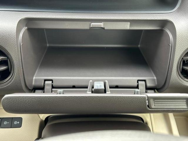 N-BOX G・Lホンダセンシング 新品タイヤ/保証書/純正 SDナビ/両側電動スライドドア/ヘッドランプ LED/ETC/EBD付ABS/横滑り防止装置/アイドリングストップ/フルセグTV/エアバッグ 運転席/エアバッグ 助手席(45枚目)