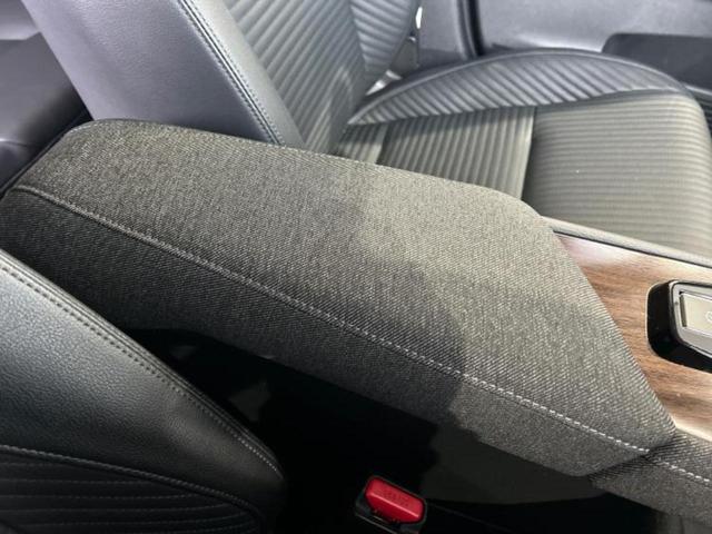 オーラ Gレザーエディション BOSE/保証書/純正 9インチ メモリーナビ/インテリジェントルームミラー/エマージェンシーブレーキ/シートヒーター 前席/アラウンドビューモニター/車線逸脱防止支援システム/シート フルレザー(31枚目)