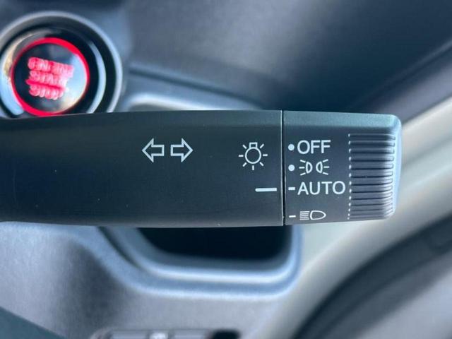 N-BOXカスタム ヒョウジュン 保証書/純正 8インチ ナビ/ホンダセンシング/両側電動スライドドア/シートヒーター 前席/車線逸脱防止支援システム/登録済未使用車/ヘッドランプ LED/Bluetooth接続/EBD付ABS(15枚目)