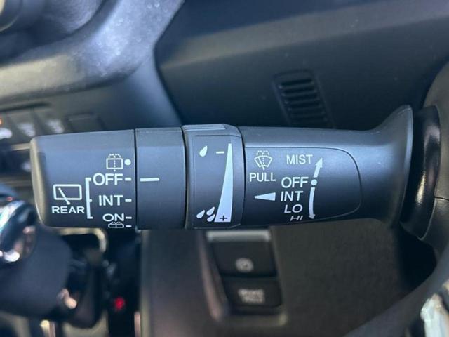 N-BOXカスタム ヒョウジュン 保証書/純正 8インチ ナビ/ホンダセンシング/両側電動スライドドア/シートヒーター 前席/車線逸脱防止支援システム/登録済未使用車/ヘッドランプ LED/Bluetooth接続/EBD付ABS(16枚目)