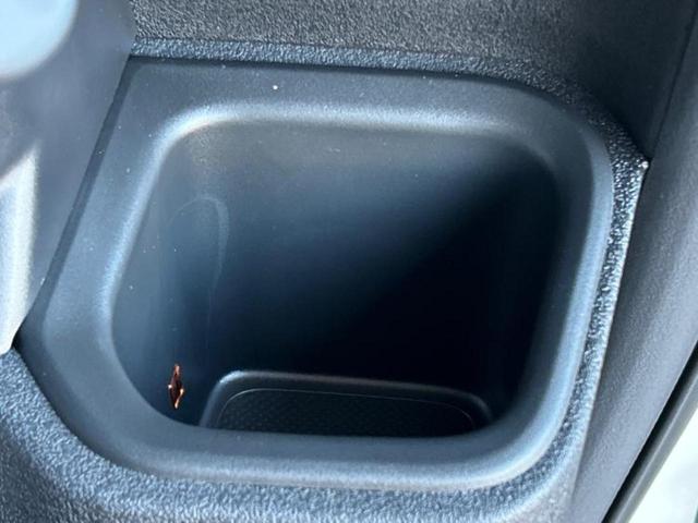 N-BOXカスタム ヒョウジュン 保証書/純正 8インチ ナビ/ホンダセンシング/両側電動スライドドア/シートヒーター 前席/車線逸脱防止支援システム/登録済未使用車/ヘッドランプ LED/Bluetooth接続/EBD付ABS(41枚目)