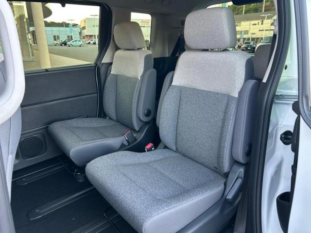 フリード eHEVエアー 保証書/純正 8インチ ナビ/ホンダセンシング/両側電動スライドドア/車線逸脱防止支援システム/登録済未使用車/ヘッドランプ LED/Bluetooth接続/EBD付ABS/横滑り防止装置 禁煙車(8枚目)