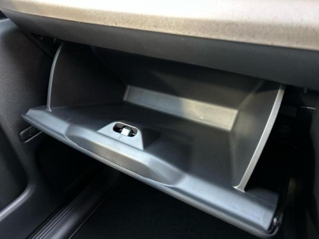 フリード eHEVエアー 保証書/純正 8インチ ナビ/ホンダセンシング/両側電動スライドドア/車線逸脱防止支援システム/登録済未使用車/ヘッドランプ LED/Bluetooth接続/EBD付ABS/横滑り防止装置 禁煙車(32枚目)