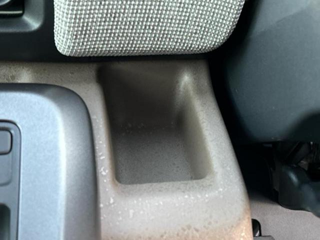 フリード eHEVエアー 保証書/純正 8インチ ナビ/ホンダセンシング/両側電動スライドドア/車線逸脱防止支援システム/登録済未使用車/ヘッドランプ LED/Bluetooth接続/EBD付ABS/横滑り防止装置 禁煙車(36枚目)