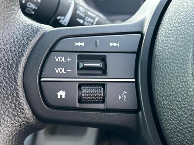 フリード eHEVエアー 保証書/純正 8インチ ナビ/ホンダセンシング/両側電動スライドドア/車線逸脱防止支援システム/登録済未使用車/ヘッドランプ LED/Bluetooth接続/EBD付ABS/横滑り防止装置 禁煙車(41枚目)