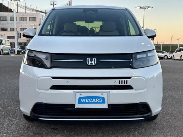 フリード eHEVエアー 保証書/純正 8インチ ナビ/ホンダセンシング/両側電動スライドドア/車線逸脱防止支援システム/登録済未使用車/ヘッドランプ LED/Bluetooth接続/EBD付ABS/横滑り防止装置 禁煙車(49枚目)