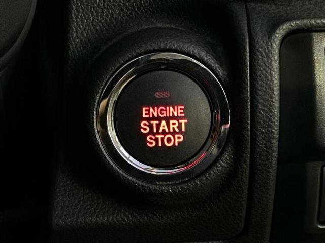 お車に合わせて無料保証以外にも、保証範囲、期間、距離を拡充させた有料保証もご用意しております！中古車の購入が初めてで不安・・・というお客様もご安心ください！