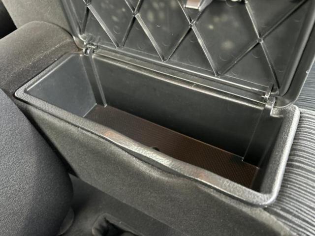 タント Gスペシャル 新品タイヤ/純正 SDナビ/電動スライドドア/Bluetooth接続/ETC/EBD付ABS/アイドリングストップ/フルセグTV/エアバッグ 運転席/エアバッグ 助手席 片側電動スライド 盗難防止装置(30枚目)