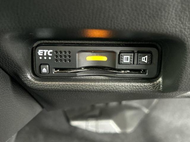 フィットハイブリッド ハイブリッド・Lホンダセンシング 新品タイヤ/保証書/純正 SDナビ/車線逸脱防止支援システム/シート 合皮/ヘッドランプ LED/USBジャック/Bluetooth接続/ETC/EBD付ABS/横滑り防止装置 バックカメラ(18枚目)