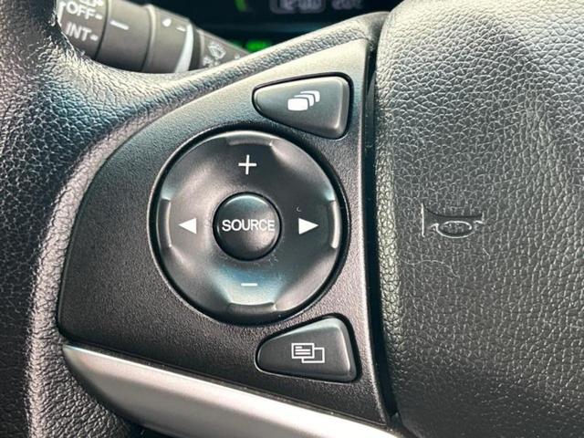 フィットハイブリッド ハイブリッド・Lホンダセンシング 新品タイヤ/保証書/純正 SDナビ/車線逸脱防止支援システム/シート 合皮/ヘッドランプ LED/USBジャック/Bluetooth接続/ETC/EBD付ABS/横滑り防止装置 バックカメラ(40枚目)