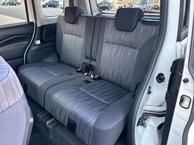 ソリオ ハイブリッドMZ 新品タイヤ/保証書/純正 9インチ ナビ/セーフティサポート(スズキ)/両側電動スライドドア/シートヒーター 前席/全方位モニター/車線逸脱防止支援システム/ドライブレコーダー 前後 全周囲カメラ(7枚目)