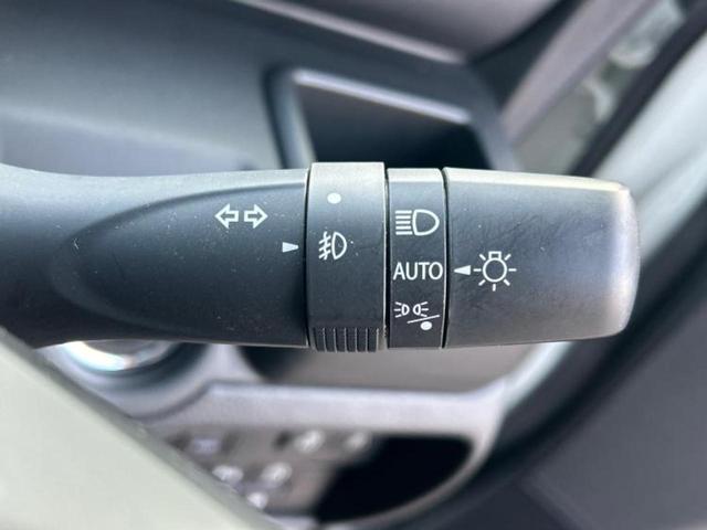 ソリオ ハイブリッドMZ 新品タイヤ/保証書/純正 9インチ ナビ/セーフティサポート(スズキ)/両側電動スライドドア/シートヒーター 前席/全方位モニター/車線逸脱防止支援システム/ドライブレコーダー 前後 全周囲カメラ(15枚目)