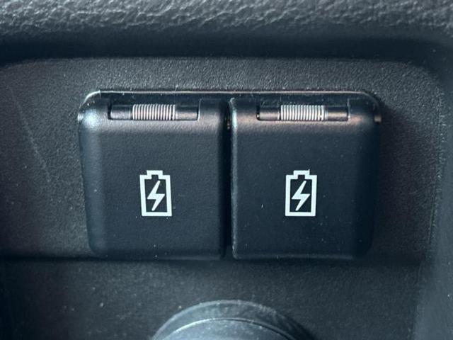 ソリオ ハイブリッドMZ 新品タイヤ/保証書/純正 9インチ ナビ/セーフティサポート(スズキ)/両側電動スライドドア/シートヒーター 前席/全方位モニター/車線逸脱防止支援システム/ドライブレコーダー 前後 全周囲カメラ(35枚目)