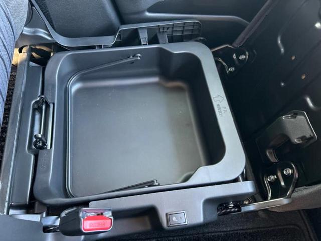 ソリオ ハイブリッドMZ 新品タイヤ/保証書/純正 9インチ ナビ/セーフティサポート(スズキ)/両側電動スライドドア/シートヒーター 前席/全方位モニター/車線逸脱防止支援システム/ドライブレコーダー 前後 全周囲カメラ(50枚目)