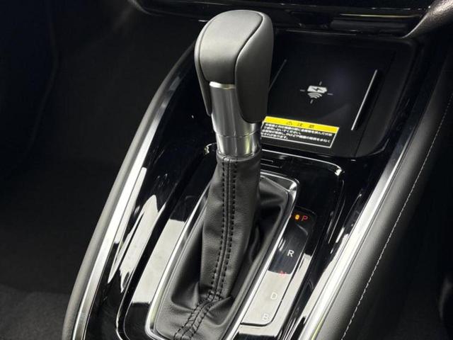 ヴェゼル eHEV Z ディスプレイオーディオ+ナビ9インチ/ホンダセンシング/シートヒーター/車線逸脱防止支援システム/電動バックドア/登録済未使用車/ヘッドランプ LED/Bluetooth接続 衝突被害軽減システム(17枚目)