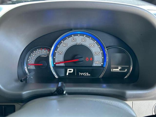 エブリイワゴン ＰＺターボスペシャル　新品タイヤ／保証書／純正　ＳＤナビ／衝突安全装置／シートヒーター　運転席／ドライブレコーダー　純正／ヘッドランプ　ＨＩＤ／Ｂｌｕｅｔｏｏｔｈ接続／ＥＴＣ／ＥＢＤ付ＡＢＳ／横滑り防止装置　バックカメラ（13枚目）