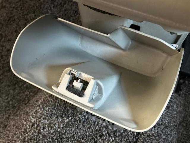 エブリイワゴン ＰＺターボスペシャル　新品タイヤ／保証書／純正　ＳＤナビ／衝突安全装置／シートヒーター　運転席／ドライブレコーダー　純正／ヘッドランプ　ＨＩＤ／Ｂｌｕｅｔｏｏｔｈ接続／ＥＴＣ／ＥＢＤ付ＡＢＳ／横滑り防止装置　バックカメラ（41枚目）