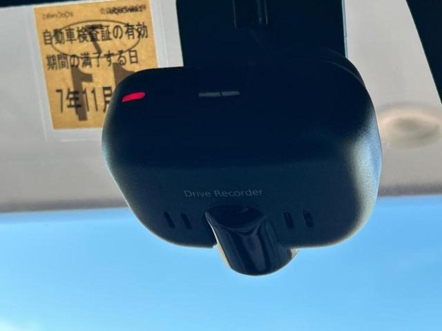 エブリイワゴン ＰＺターボスペシャル　新品タイヤ／保証書／純正　ＳＤナビ／衝突安全装置／シートヒーター　運転席／ドライブレコーダー　純正／ヘッドランプ　ＨＩＤ／Ｂｌｕｅｔｏｏｔｈ接続／ＥＴＣ／ＥＢＤ付ＡＢＳ／横滑り防止装置　バックカメラ（48枚目）