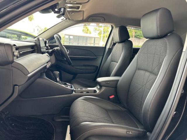 ヴェゼル ｅＨＥＶ　Ｚ　保証書／純正　８インチ　ナビ／ホンダセンシング／シートヒーター　前席／車線逸脱防止支援システム／シート　ハーフレザー／電動バックドア／ヘッドランプ　ＬＥＤ／ＵＳＢジャック／Ｂｌｕｅｔｏｏｔｈ接続（6枚目）