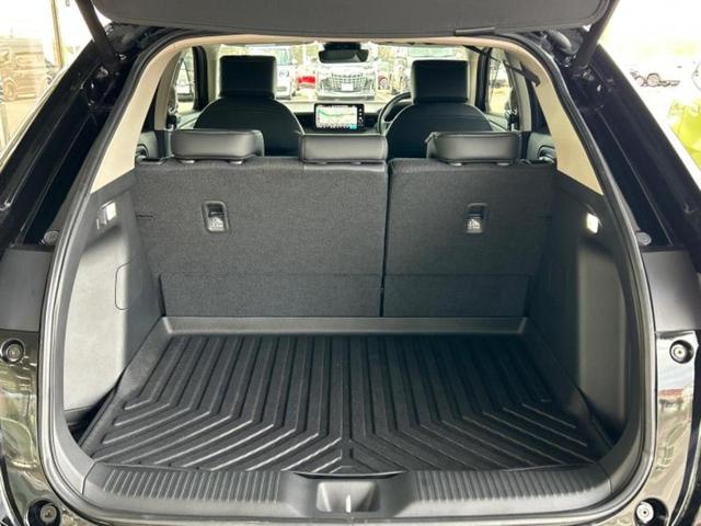 ヴェゼル ｅＨＥＶ　Ｚ　保証書／純正　８インチ　ナビ／ホンダセンシング／シートヒーター　前席／車線逸脱防止支援システム／シート　ハーフレザー／電動バックドア／ヘッドランプ　ＬＥＤ／ＵＳＢジャック／Ｂｌｕｅｔｏｏｔｈ接続（8枚目）