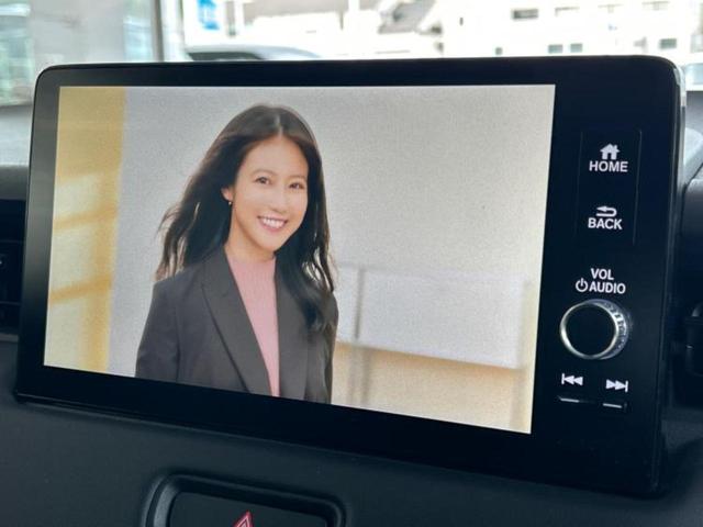 ヴェゼル ｅＨＥＶ　Ｚ　保証書／純正　８インチ　ナビ／ホンダセンシング／シートヒーター　前席／車線逸脱防止支援システム／シート　ハーフレザー／電動バックドア／ヘッドランプ　ＬＥＤ／ＵＳＢジャック／Ｂｌｕｅｔｏｏｔｈ接続（11枚目）