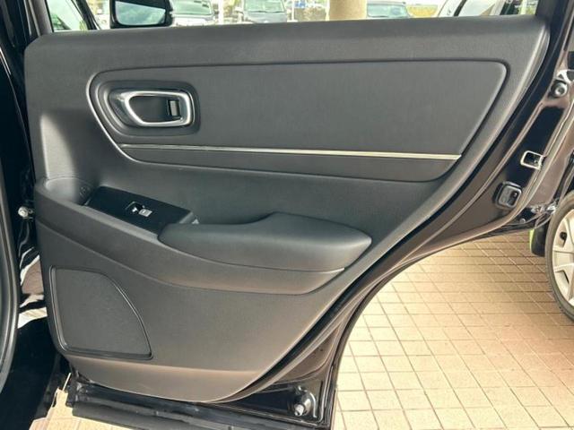 ヴェゼル ｅＨＥＶ　Ｚ　保証書／純正　８インチ　ナビ／ホンダセンシング／シートヒーター　前席／車線逸脱防止支援システム／シート　ハーフレザー／電動バックドア／ヘッドランプ　ＬＥＤ／ＵＳＢジャック／Ｂｌｕｅｔｏｏｔｈ接続（21枚目）