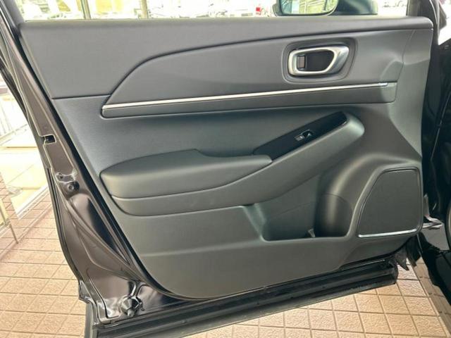 ヴェゼル ｅＨＥＶ　Ｚ　保証書／純正　８インチ　ナビ／ホンダセンシング／シートヒーター　前席／車線逸脱防止支援システム／シート　ハーフレザー／電動バックドア／ヘッドランプ　ＬＥＤ／ＵＳＢジャック／Ｂｌｕｅｔｏｏｔｈ接続（22枚目）