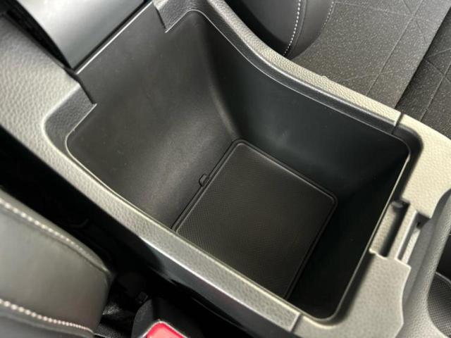 ヴェゼル ｅＨＥＶ　Ｚ　保証書／純正　８インチ　ナビ／ホンダセンシング／シートヒーター　前席／車線逸脱防止支援システム／シート　ハーフレザー／電動バックドア／ヘッドランプ　ＬＥＤ／ＵＳＢジャック／Ｂｌｕｅｔｏｏｔｈ接続（32枚目）