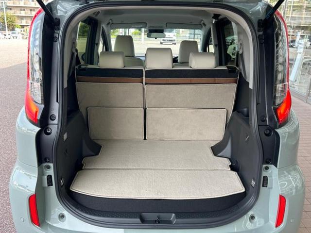 シエンタ ハイブリッドＺ　新品タイヤ／保証書／ディスプレイオーディオ＋ナビ１０インチ／衝突安全装置／両側電動スライドドア／シートヒーター　前席／全方位モニター／車線逸脱防止支援システム／ヘッドランプ　ＬＥＤ　全周囲カメラ（8枚目）