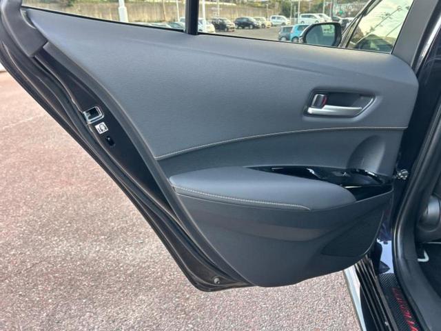 カローラツーリング ハイブリッドダブルバイビー 保証書/ディスプレイオーディオ+ナビ8インチ/トヨタセーフティセンス/車線逸脱防止支援システム/シート ハーフレザー/ヘッドランプ LED/Bluetooth接続/ETC/EBD付ABS バックカメラ(23枚目)