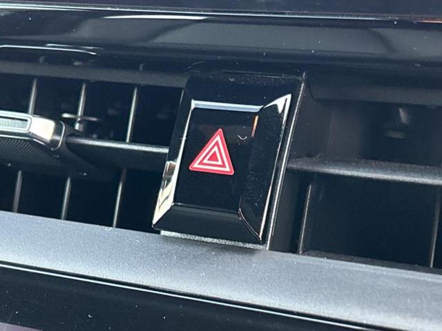 カローラツーリング ハイブリッドダブルバイビー 保証書/ディスプレイオーディオ+ナビ8インチ/トヨタセーフティセンス/車線逸脱防止支援システム/シート ハーフレザー/ヘッドランプ LED/Bluetooth接続/ETC/EBD付ABS バックカメラ(27枚目)