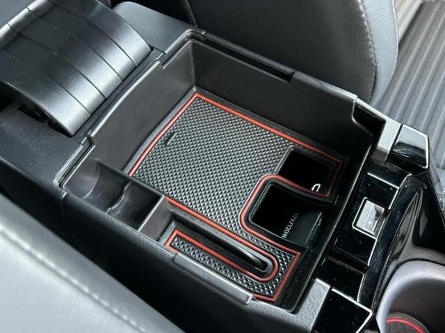 カローラツーリング ハイブリッドダブルバイビー 保証書/ディスプレイオーディオ+ナビ8インチ/トヨタセーフティセンス/車線逸脱防止支援システム/シート ハーフレザー/ヘッドランプ LED/Bluetooth接続/ETC/EBD付ABS バックカメラ(32枚目)