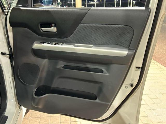 スペーシア Xリミテッド 新品タイヤ/保証書/社外 SDナビ/衝突安全装置/シートヒーター 運転席/Bluetooth接続/EBD付ABS/横滑り防止装置/アイドリングストップ/バックモニター/フルセグTV/エアバッグ 運転席(20枚目)