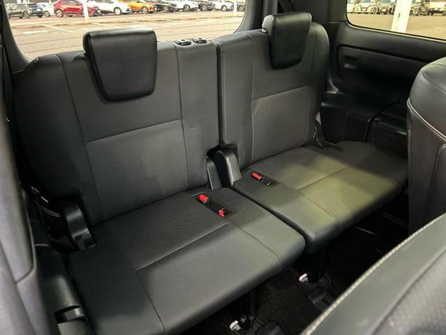 エスクァイア Ｇｉ　新品タイヤ／保証書／純正　９インチ　ＳＤナビ／トヨタセーフティセンス／両側電動スライドドア／シートヒーター／車線逸脱防止支援システム／シート　合皮／ヘッドランプ　ＬＥＤ／Ｂｌｕｅｔｏｏｔｈ接続　ＥＴＣ（6枚目）