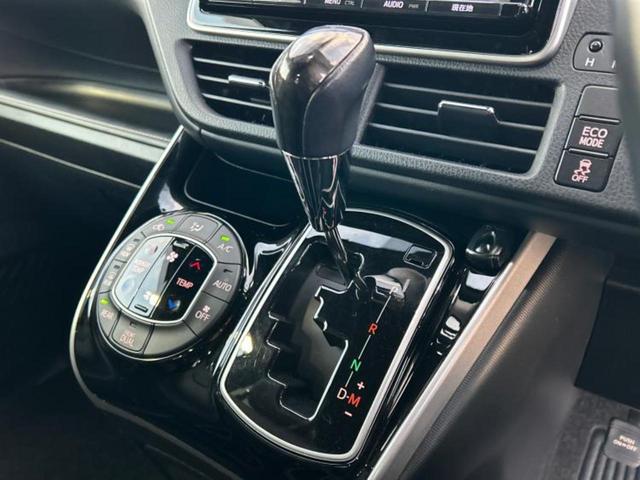 エスクァイア Ｇｉ　新品タイヤ／保証書／純正　９インチ　ＳＤナビ／トヨタセーフティセンス／両側電動スライドドア／シートヒーター／車線逸脱防止支援システム／シート　合皮／ヘッドランプ　ＬＥＤ／Ｂｌｕｅｔｏｏｔｈ接続　ＥＴＣ（17枚目）