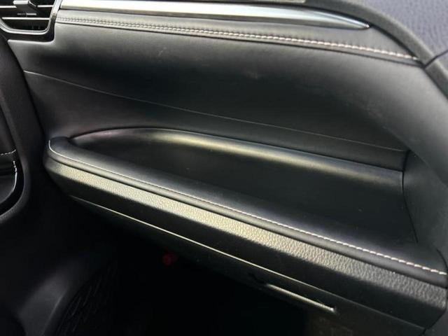 エスクァイア Ｇｉ　新品タイヤ／保証書／純正　９インチ　ＳＤナビ／トヨタセーフティセンス／両側電動スライドドア／シートヒーター／車線逸脱防止支援システム／シート　合皮／ヘッドランプ　ＬＥＤ／Ｂｌｕｅｔｏｏｔｈ接続　ＥＴＣ（35枚目）