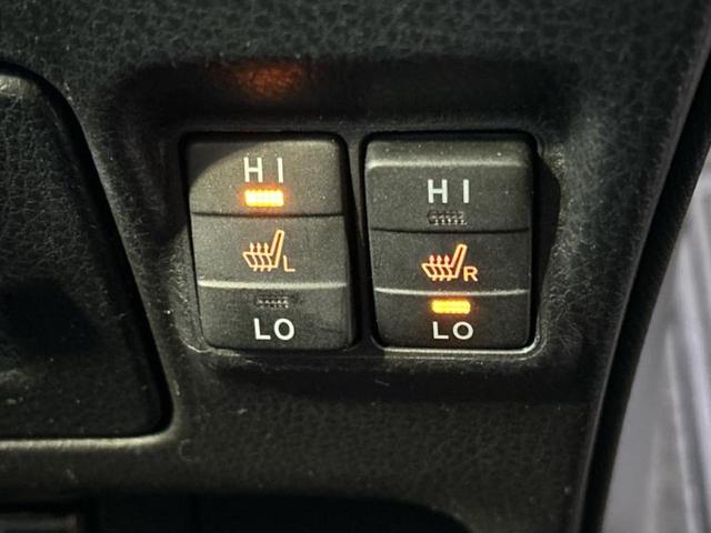 エスクァイア Ｇｉ　新品タイヤ／保証書／純正　９インチ　ＳＤナビ／トヨタセーフティセンス／両側電動スライドドア／シートヒーター／車線逸脱防止支援システム／シート　合皮／ヘッドランプ　ＬＥＤ／Ｂｌｕｅｔｏｏｔｈ接続　ＥＴＣ（39枚目）