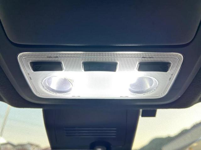 エスクァイア Ｇｉ　新品タイヤ／保証書／純正　９インチ　ＳＤナビ／トヨタセーフティセンス／両側電動スライドドア／シートヒーター／車線逸脱防止支援システム／シート　合皮／ヘッドランプ　ＬＥＤ／Ｂｌｕｅｔｏｏｔｈ接続　ＥＴＣ（50枚目）