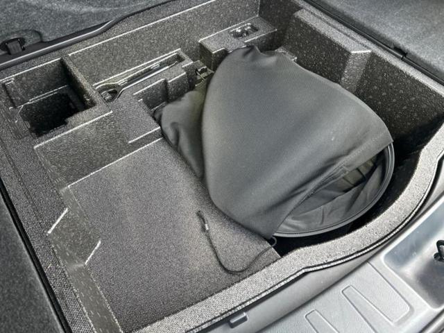 UX UX250h Fスポーツ サンルーフ/エアロ/保証書/純正 ナビ/衝突安全装置/エアーシート 前席/車線逸脱防止支援システム/シート フルレザー/電動バックドア/ヘッドランプ LED/ETC2.0/EBD付ABS 革シート(24枚目)