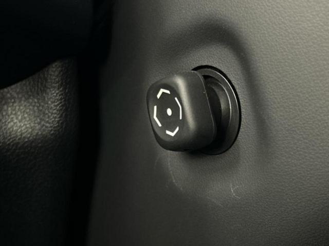 UX UX250h Fスポーツ サンルーフ/エアロ/保証書/純正 ナビ/衝突安全装置/エアーシート 前席/車線逸脱防止支援システム/シート フルレザー/電動バックドア/ヘッドランプ LED/ETC2.0/EBD付ABS 革シート(48枚目)