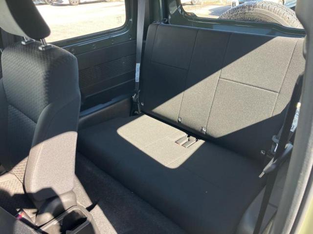 ジムニー 4WD XG 新品タイヤ/保証書/衝突安全装置/車線逸脱防止支援システム/EBD付ABS/横滑り防止装置/エアバッグ 運転席/エアバッグ 助手席/エアバッグ サイド/衝突安全ボディ/パワーウインドウ 4WD(7枚目)