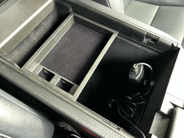 ＮＸ ＮＸ３００ｈバージョンＬ　サンルーフ／保証書／純正　ＨＤＤナビ／シートヒーター／シート　フルレザー／電動バックドア／ヘッドランプ　ＬＥＤ／Ｂｌｕｅｔｏｏｔｈ接続／ＥＴＣ／ＥＢＤ付ＡＢＳ／横滑り防止装置／アイドリングストップ（33枚目）