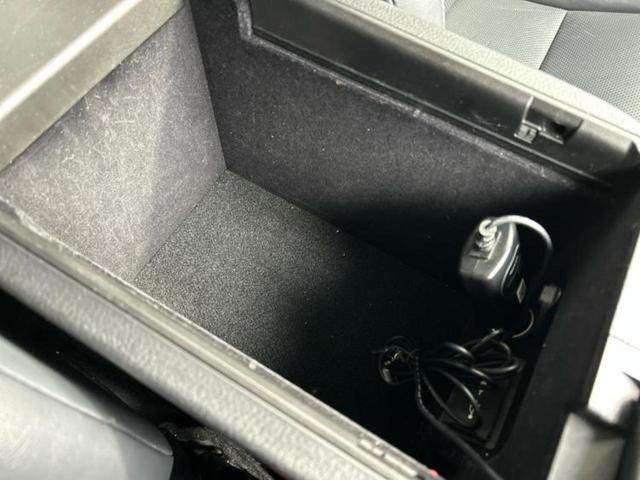 ＮＸ ＮＸ３００ｈバージョンＬ　サンルーフ／保証書／純正　ＨＤＤナビ／シートヒーター／シート　フルレザー／電動バックドア／ヘッドランプ　ＬＥＤ／Ｂｌｕｅｔｏｏｔｈ接続／ＥＴＣ／ＥＢＤ付ＡＢＳ／横滑り防止装置／アイドリングストップ（34枚目）