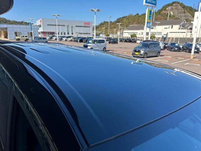 ヴォクシー ハイブリッドＺＳキラメキ　新品タイヤ／保証書／社外　１１インチ　ＳＤナビ／フリップダウンモニター　社外　１２．８インチ／衝突安全装置／両側電動スライドドア／シートヒーター／車線逸脱防止支援システム／ヘッドランプ　ＬＥＤ　ＥＴＣ（60枚目）