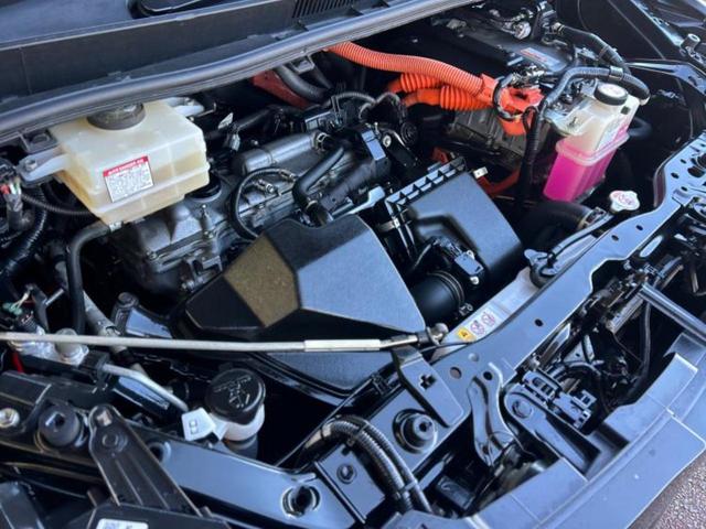 ヴォクシー ハイブリッドＺＳキラメキ　新品タイヤ／保証書／社外　１１インチ　ＳＤナビ／フリップダウンモニター　社外　１２．８インチ／衝突安全装置／両側電動スライドドア／シートヒーター／車線逸脱防止支援システム／ヘッドランプ　ＬＥＤ　ＥＴＣ（61枚目）