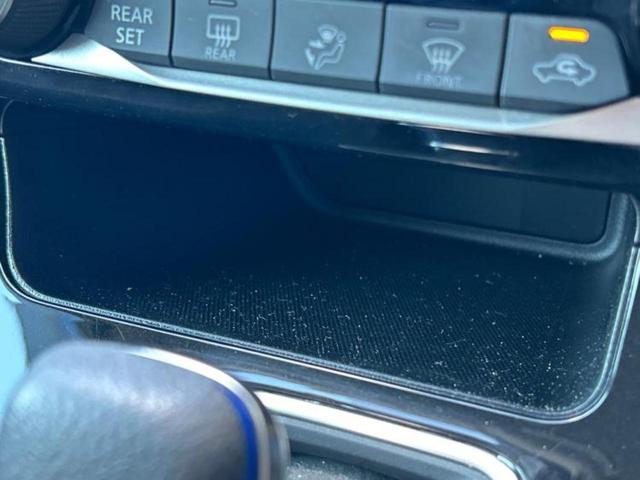 セレナ eパワーハイウェイスターV 新品タイヤ/保証書/純正 10インチ SDナビ/インテリジェントルームミラー/衝突安全装置/両側電動スライドドア/アラウンドビューモニター/車線逸脱防止支援システム/プロパイロット 全周囲カメラ(40枚目)